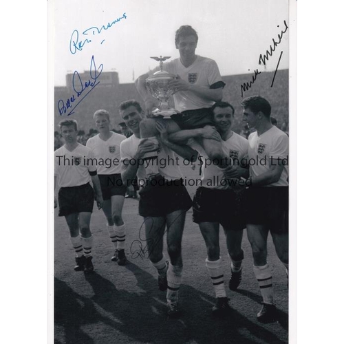 658 - ENGLAND AUTOGRAPHS 1962      A B/W photocopy team group hand signed by 15 players in ink including A... 