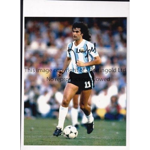 14 - MARIO KEMPES AUTOGRAPH      a 19