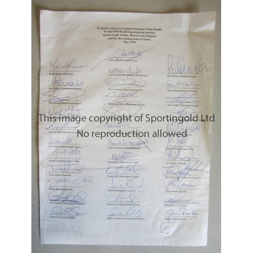 1933 - ENGLAND AUTOGRAPHS 1998       Large A 3 sheet with 33 signatures of 30 players and 3 coaching staff ... 