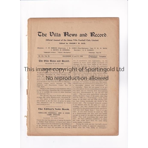 102 - MANCHESTER UNITED         Programme for the away League match v Aston Villa 25/12/1920, ex-binder la... 