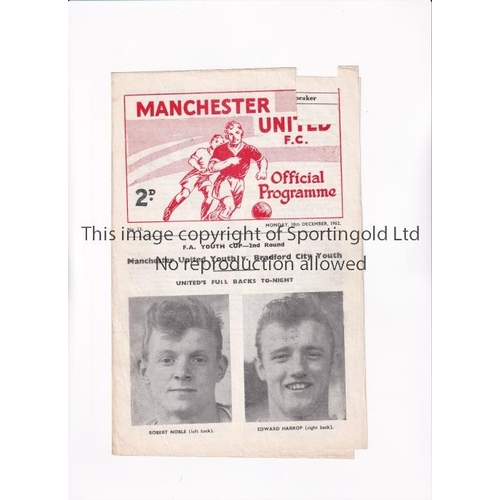 151 - MANCHESTER UNITED      Programme for the home FA Youth Cup tie v Bradford City 10/12/1962, token mis... 