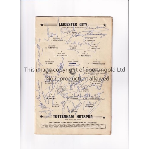 9 - 1961 FA CUP FINAL / TOTTENHAM HOTSPUR AUTOGRAPHS     Programme signed on the line-up page by 19 Spur... 