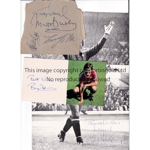 1487 - MANCHESTER UNITED AUTOGRAPHS      Six signatures on various items including Matt Busby, Brian Kidd, ... 