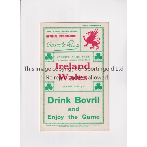 297 - RUGBY UNION 1932 WALES V IRELAND   Programme for the match at Cardiff on 12/3/1932. Score on team pa... 