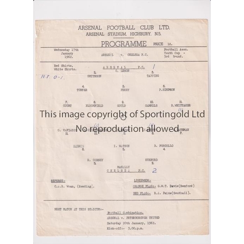 943 - ARSENAL V CHELSEA 1962    Single sheet programme for the home FA Youth Cup tie at Arsenal 17/1/1962,... 