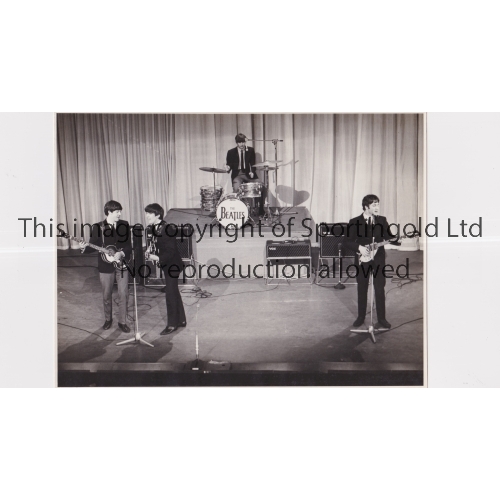 63 - BEATLES        Original Beatles concert performance from the last UK concert 1965, including black a... 