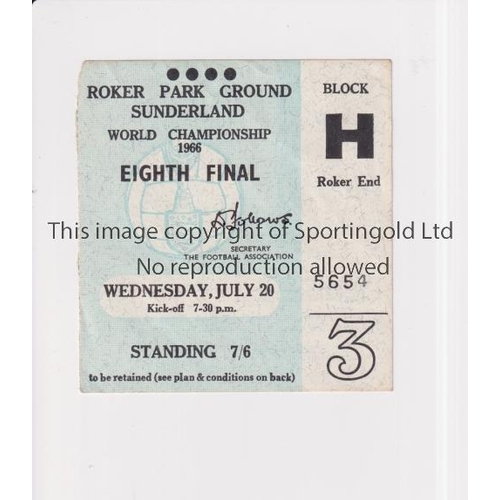 336 - 1966 WORLD CUP / SUNDERLAND      Ticket for Soviet Union v Chile 20/7/1966.      Generally good