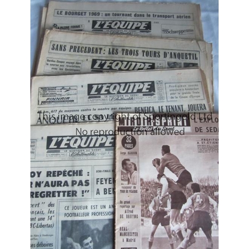 351 - FOREIGN SPORTS / FOOTBALL NEWSPAPERS        Miroir - Sprint French Newspaper, detailing the away Eur... 