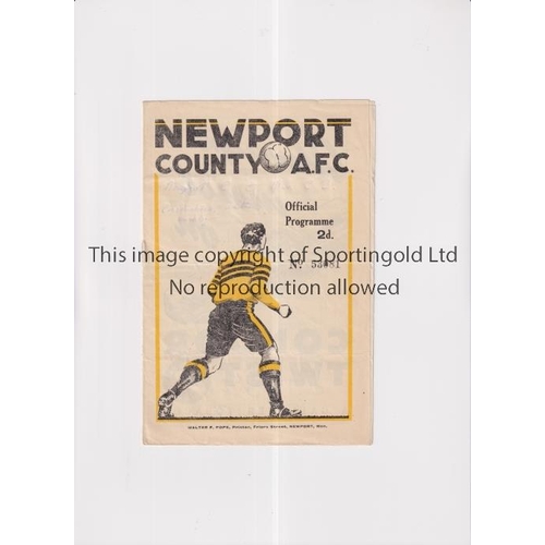 561 - NEWPORT COUNTY V MANCHESTER CITY 1946     Programme for the League match at Newport 7/12/46, slightl... 