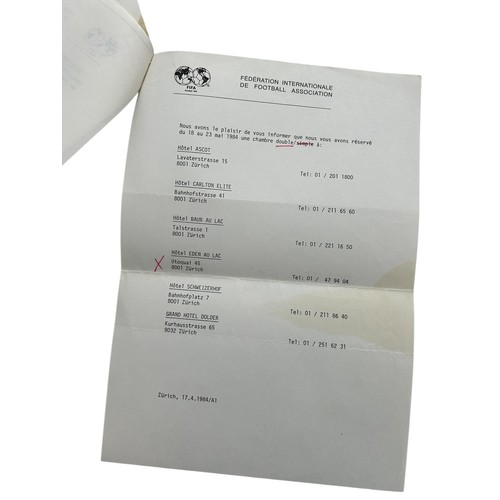 17 - COLLECTION OF FIFA/ WORLD CUP FOOTBALL EPHEMERA, X4 FIFA ENGLISH EDITION HANDBOOKS (1965/ 1975/ 1981... 