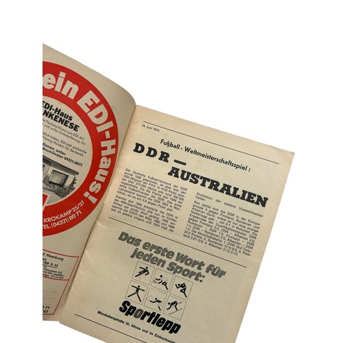 40 - WORLD CUP WEST GERMANY 1974 EPHEMERA, YUGOSLAVIA/ JUGOSLAWIEN OFFICIAL TOURNAMENT PROGRAMME, DDR (EA... 