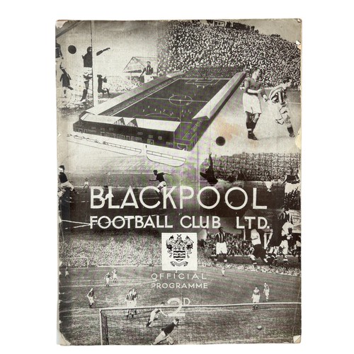 MANCHESTER UNITED AWAY VERSUS BLACKPOOL 1938/39 FOOTBALL PROGRAMME, 18/2/1939. TAPE REPAIRS TO SPINE.