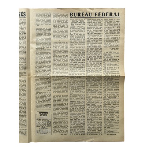 7 - 1966 ENGLAND WORLD CUP FRANCE FOOTBALL MAGAZINE ISSUE, 4 PAGE NEWSPAPER STYLE PROGRAMME PREVIEWING T... 