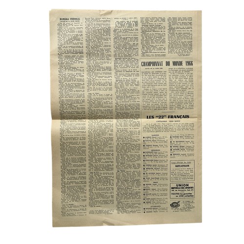 7 - 1966 ENGLAND WORLD CUP FRANCE FOOTBALL MAGAZINE ISSUE, 4 PAGE NEWSPAPER STYLE PROGRAMME PREVIEWING T... 