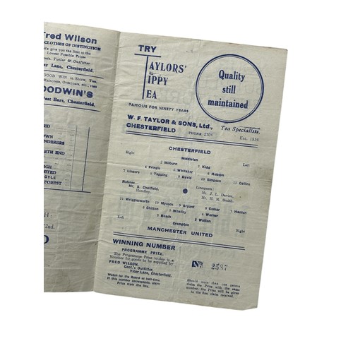 131 - MANCHESTER UNITED AWAY VERSUS CHESTERFIELD 1945/46 FOOTBALL PROGRAMME, 15/09/1945. CREASING.