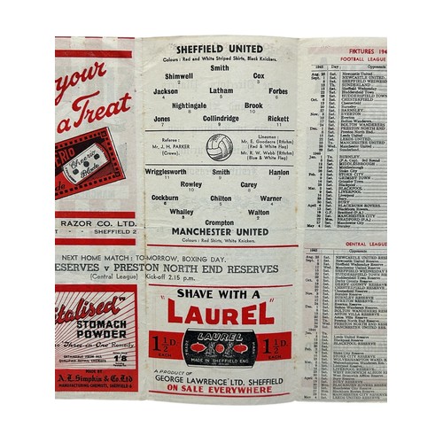 137 - MANCHESTER UNITED AWAY VERSUS SHEFFIELD UNITED 1945/46 FOOTBALL PROGRAMME, 25/12/1945, GATEFOLD ISSU... 