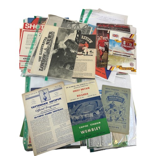 165 - MISCELLANEOUS COLLECTION OF FOOTBALL PROGRAMMES, 1950s ONWARDS, 30/40 EXAMPLES, SOME FIRST/LAST EXAM... 