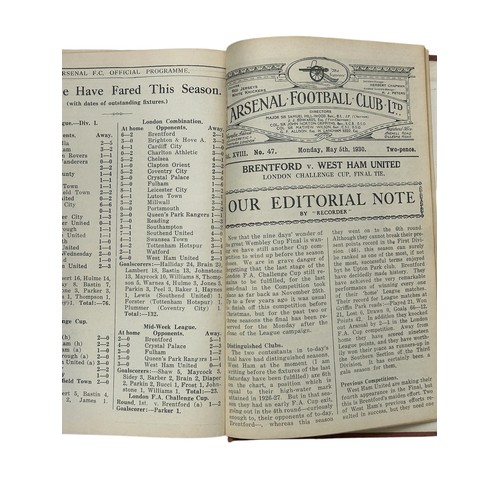 109 - ARSENAL 1929/30 CLUB BOUND VOLUME, WITHOUT COVERS, ALL LEAGUE/CUP/COMBINATION HOME FIXTURES INCLUDIN... 