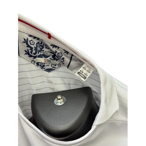 60 - PETER CROUCH 2006 ENGLAND V ANDORRA MATCH ISSUED FOOTBALL SHIRT, LONG SLEEVED WHITE HOME SHIRT, EURO... 