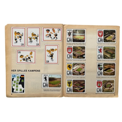228 - 1974 WEST GERMANY WORLD CUP PANINI STICKER ALBUM, DANISH VERSION, ITEM IS COMPLETE WITH ALL STICKERS... 