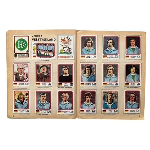 228 - 1974 WEST GERMANY WORLD CUP PANINI STICKER ALBUM, DANISH VERSION, ITEM IS COMPLETE WITH ALL STICKERS... 