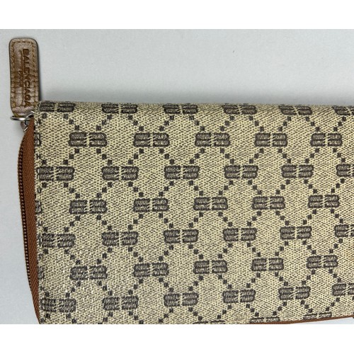 120 - A BALENCIAGA LADIES CLUTCH WALLET, with brown and beige interlocking monogram and inner zipped compa... 