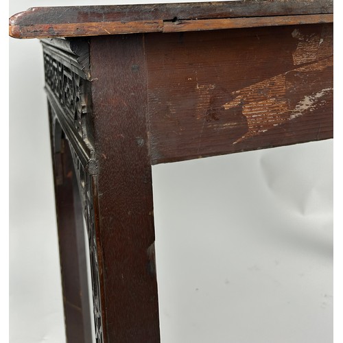 100 - A GEORGE III SERVING TABLE CIRCA 1780 IN MANNER OF THOMAS CHIPPENDALE, Chinese gothic design with la... 