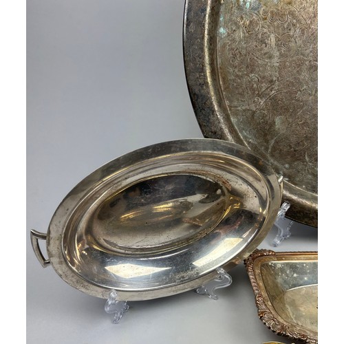 199 - A COLLECTION OF SILVER PLATE ITEMS, to include two dishes, a large plate and a rose bowl (Qty)