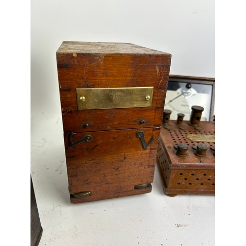 207 - EARLY SCIENTIFIC EQUIPMENT, to include resistance boxes.
Names to include Nalder Brothers, Weston an... 