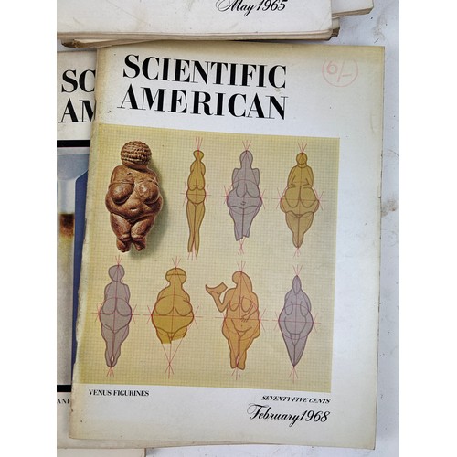 212 - AN INTERESTING COLLECTION OF OVER SIXTY EDITIONS OF THE 'SCIENTIFIC AMERICAN' JOURNAL FROM 1963-1972... 