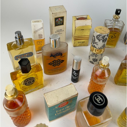 178 - A COLLECTION OF PARTIALLY USED VINTAGE DESIGNER PERFUME BOTTLES, to include Chanel, Francesco Smalto... 