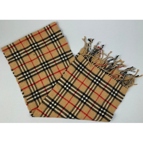 108 - A BURBERRY NOVA CHECK LADIES JUMPER AND SCARF (2)