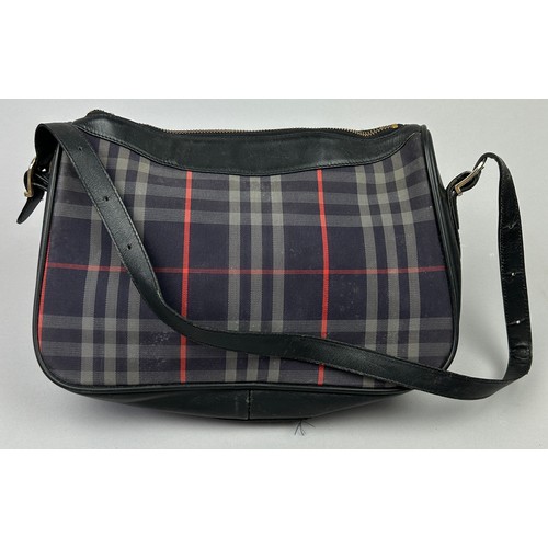 32 - A VINTAGE BURBERRY SIDE BAG, with 'nova check' pattern throughout and central 'Burberry's' emblem. Z... 