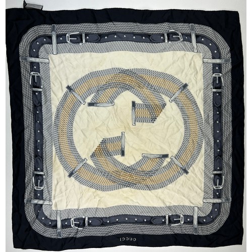 122 - A LARGE VINTAGE GUCCI SILK SCARF WITH INTERLOCKING CHAIN LINK 'GG' LOGO'S, and navy blue belt buckle... 