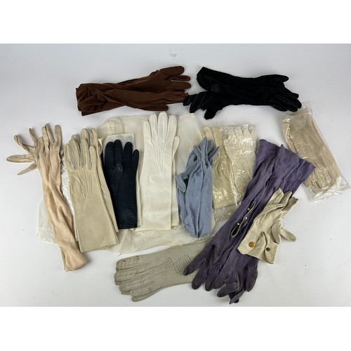 152 - A COLLECTION OF SILK POCKET SCARVES, KIDD GLOVES AND LINEN (Qty)

**Please note this lot will be ava... 