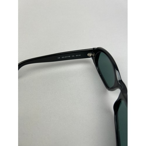 92 - TWO PAIRS OF BLACK AND BLUE GUCCI SUNGLASSES (2)