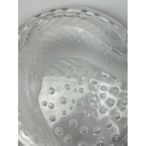 118 - A PAIR OF LALIQUE CRYSTAL 'CONCARNEAU' ASHTRAYS, DEPICTING SWIRLING FISH WITH BUBBLES, both signed t... 