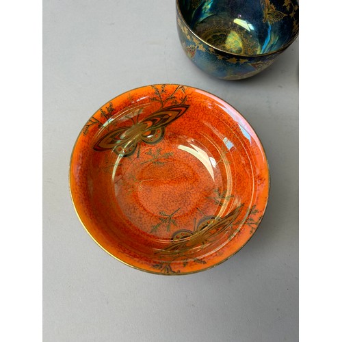 113 - CROWN DEVON LUSTRE BOWLS WITH BUTTERFLY DESIGN ALONG WITH A BIRD OF PARADISE TEA CUP AND SAUCER

Tea... 