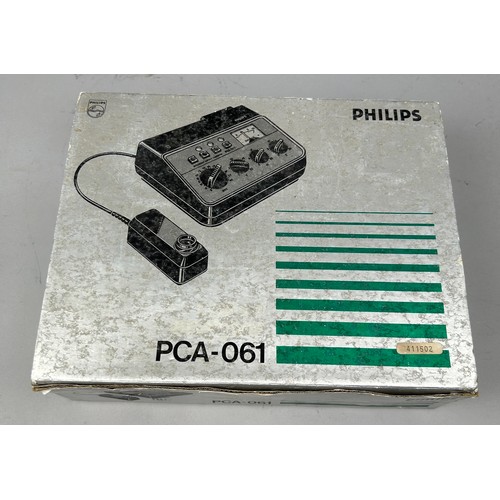 276 - A PHILIPS COLOUR ANALYSER PCA-061, power supply and instructions in original makers box