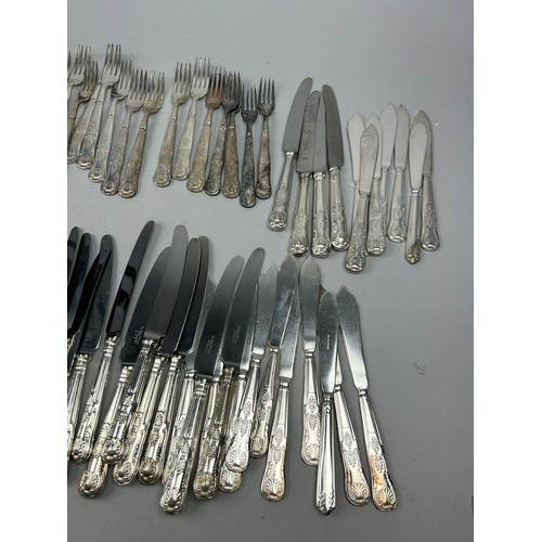 134 - A LARGE COLLECTION OF STAINLESS STEEL AND SILVER PLATED CUTLERY, names to include Arthur Price, Shef... 