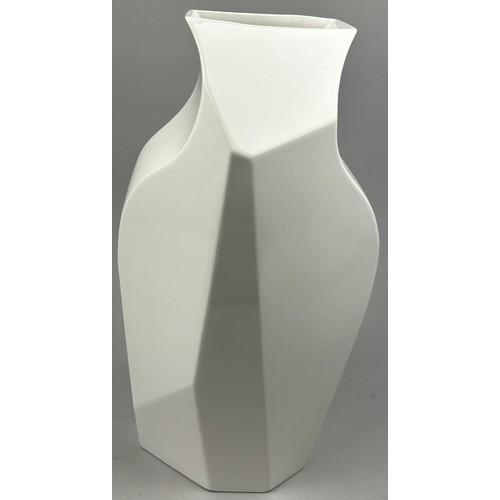 229 - A LARGE VASE BY ITAMAR BURSTEIN 

50cm in height