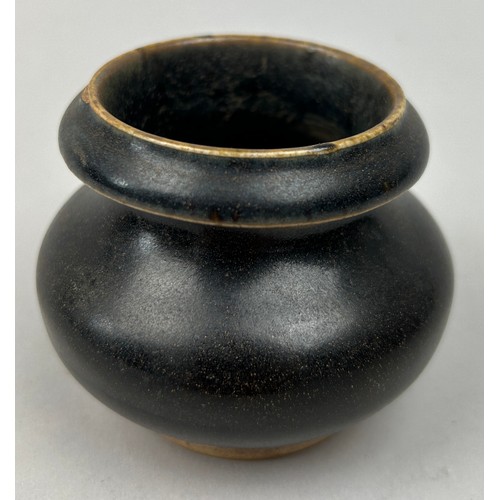 68 - A CHINESE BLACK GLAZED POT, 

Early 20th Century

7cm x 7cm