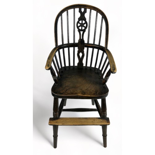 182 - AN EARLY 20TH CENTURY CHILDS CHAIR, ash with spindle back, raised on four legs