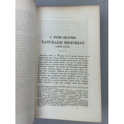 19 - KARL IULIUS SILLIG (1801-1855) 'PLINUS SECUNDI NATURALIS HISTORIA'

Books on natural history. 4 leat... 