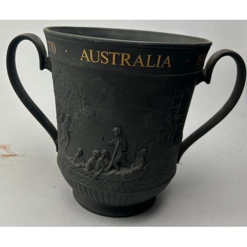 230 - A LARGE ROYAL DOULTON LIMITED EDITION COMMEMORATIVE LOVING CUP, 

Numbered model 219/500. 

Repair t... 