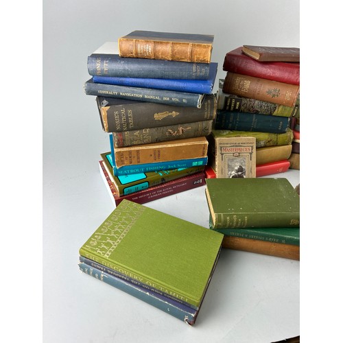 490 - A COLLECTION OF ANTIQUE BOOKS TO INCLUDE TOPICS SUCH AS MILITARY, ART, NATURE AND MORE (Qty)