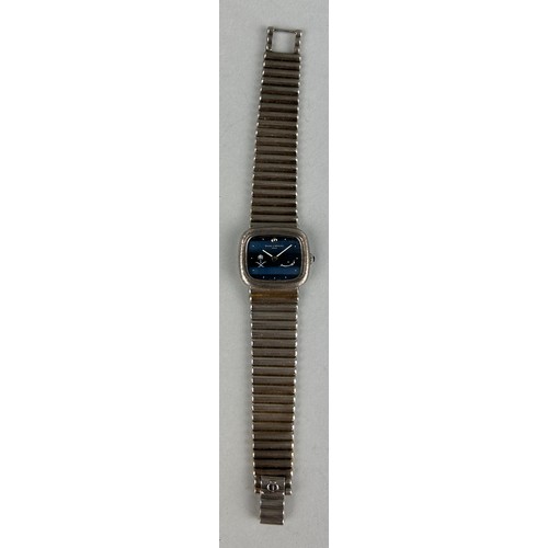 47 - AN UNUSUAL 18CT WHITE GOLD WRISTWATCH BY BAUME AND MERCIER GENEVE, 1960's, 

Saudi Arabian arms of p... 