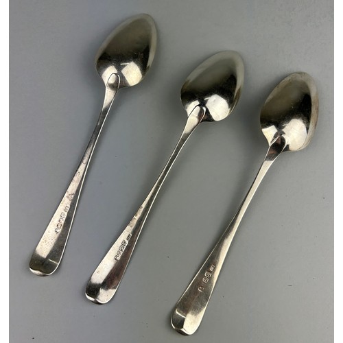 68 - A SET OF THREE GEORGE III SILVER TABLESPOONS BY JOHN ZEIGLER

Weight: 180gms