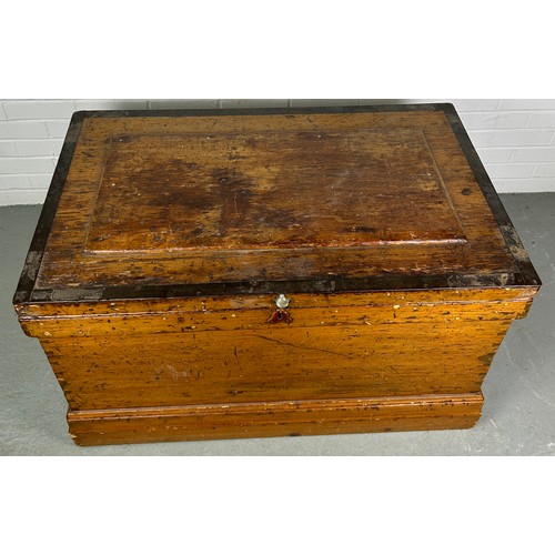 472 - A LARGE 19TH CENTURY PINE CARPENTERS BOX,

102cm x 63cm x 60cm 

The rising lid opening to reveal a ... 