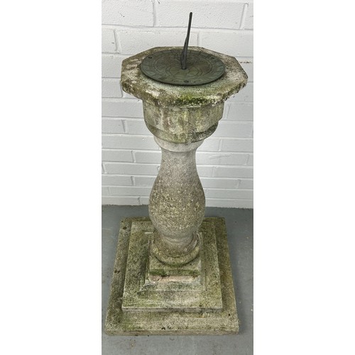 490A - A LARGE STONE SUNDIAL, 

Dated 1793 'Time Flyes', but later.

Diameter of top: 25cm 
Diameter of bas... 